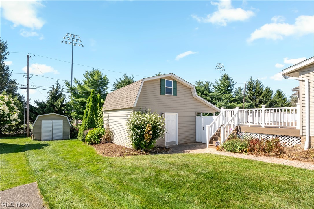 2032 Walsh Street Louisville OH 44641