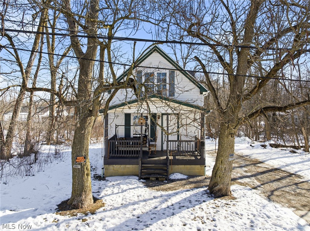3323 Dallas Avenue Lorain OH 44055