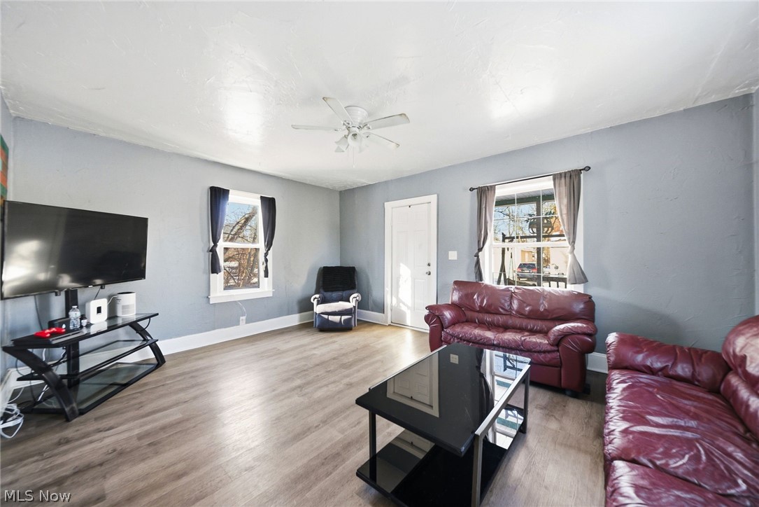 3323 Dallas Avenue Lorain OH 44055
