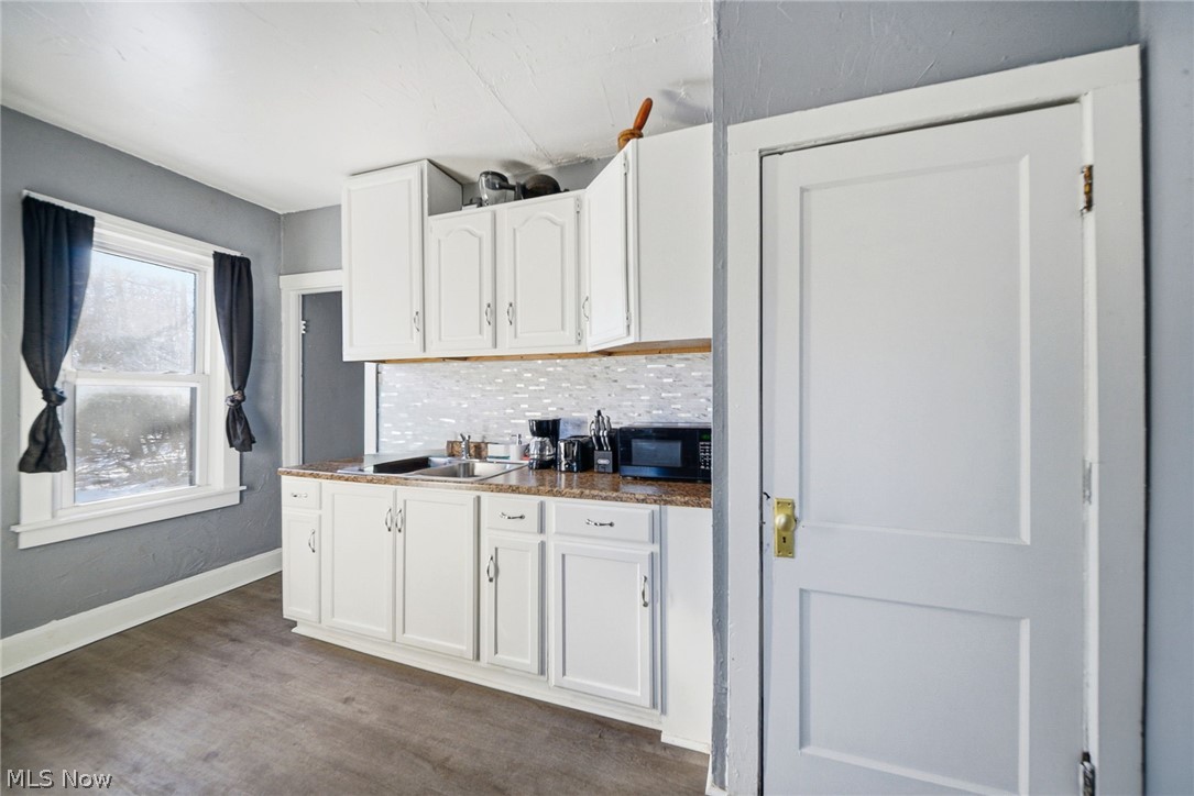 3323 Dallas Avenue Lorain OH 44055
