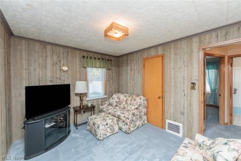6025 E 135th Street Garfield Heights OH 44125