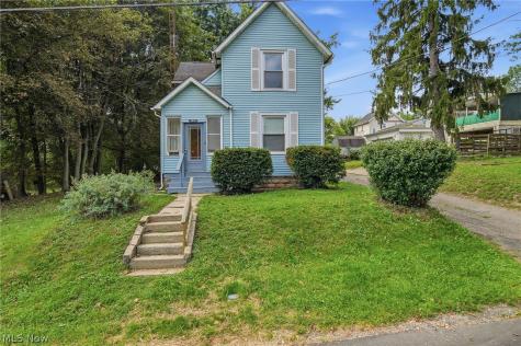 1512 Bonnot Place NE Canton OH 44705