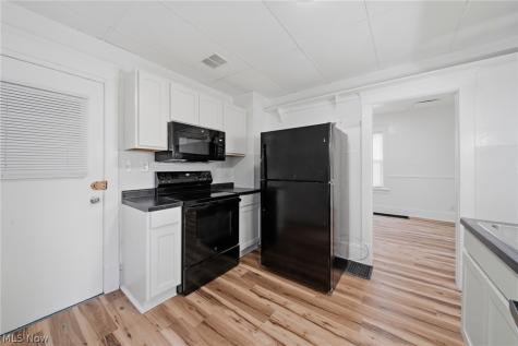 1512 Bonnot Place NE Canton OH 44705