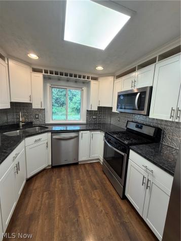 6550 Manchester Road New Franklin OH 44216