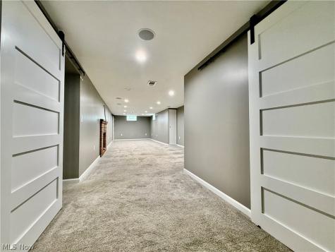 6550 Manchester Road New Franklin OH 44216