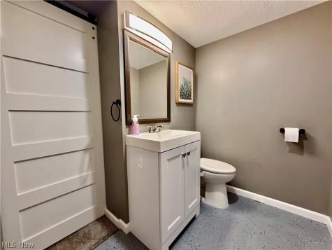 6550 Manchester Road New Franklin OH 44216