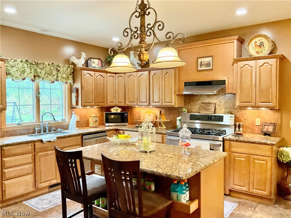 1829 State Route 7 NE Brookfield OH 44403