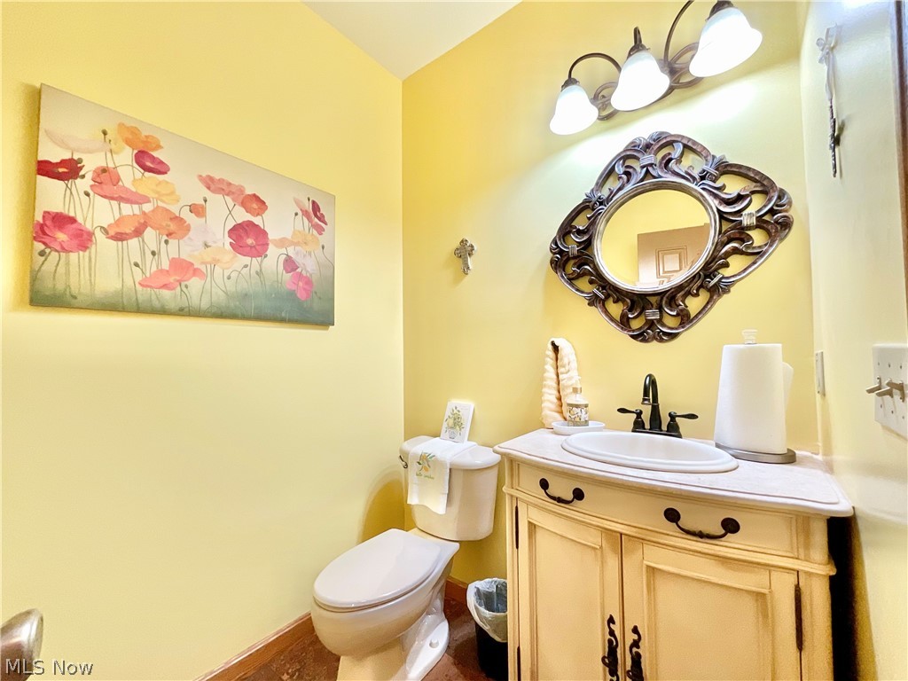 1829 State Route 7 NE Brookfield OH 44403