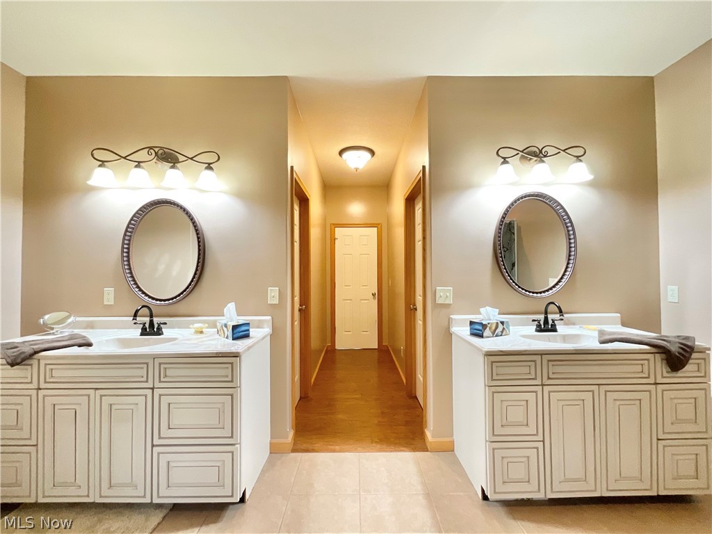 1829 State Route 7 NE Brookfield OH 44403