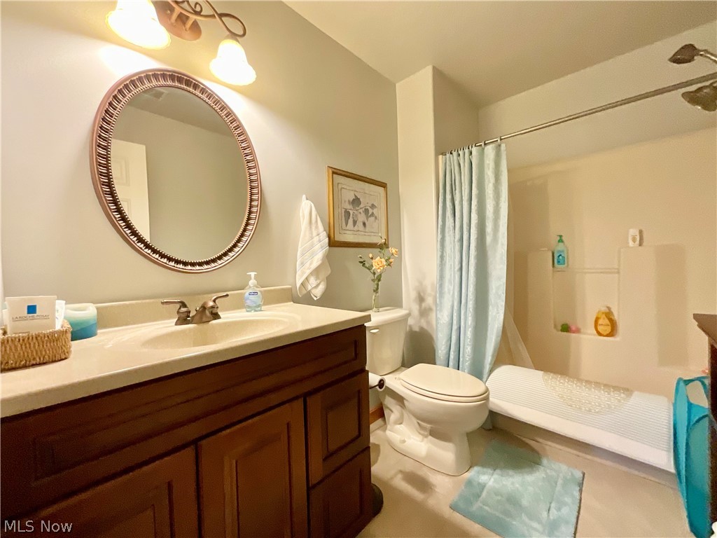 1829 State Route 7 NE Brookfield OH 44403