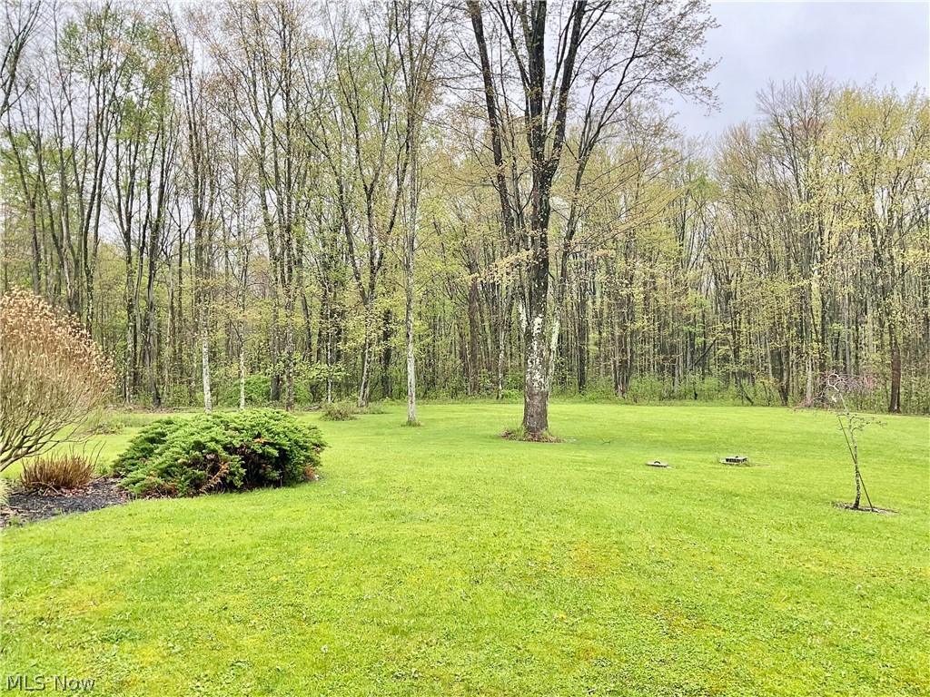 1829 State Route 7 NE Brookfield OH 44403