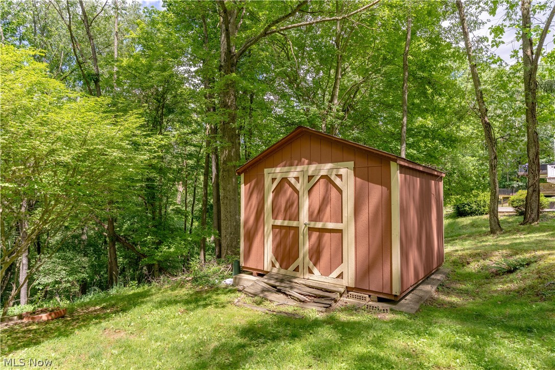 58 Manito Trail Malvern OH 44644