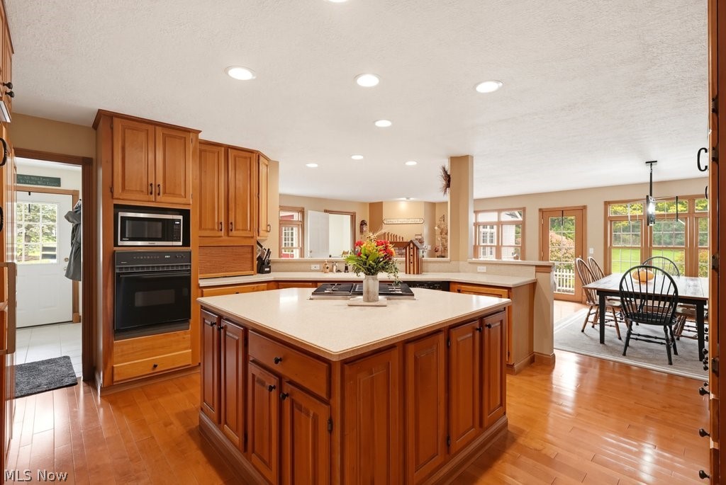 9745 Bainbridge Road Chagrin Falls OH 44023