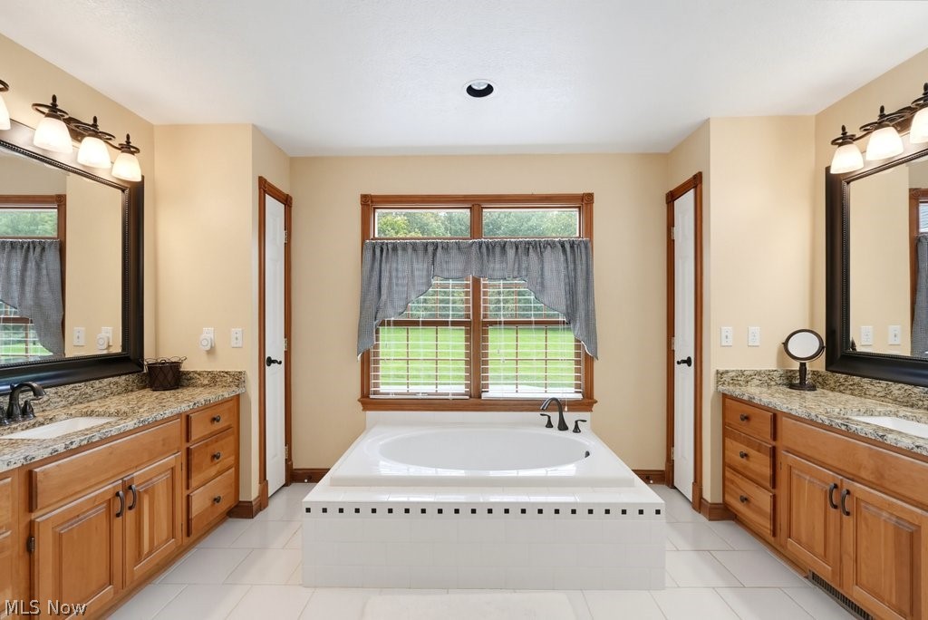 9745 Bainbridge Road Chagrin Falls OH 44023