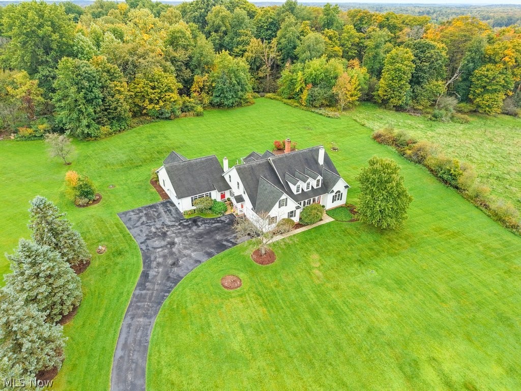 9745 Bainbridge Road Chagrin Falls OH 44023