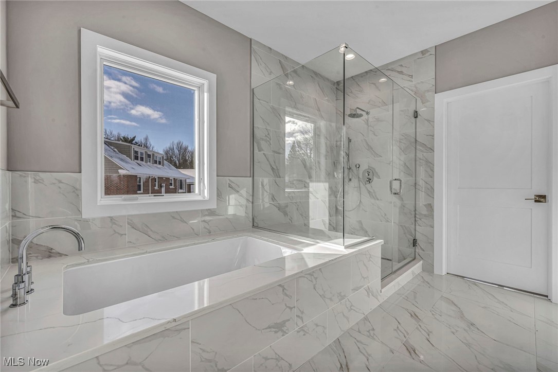 35 Hopewell Trail Moreland Hills OH 44022