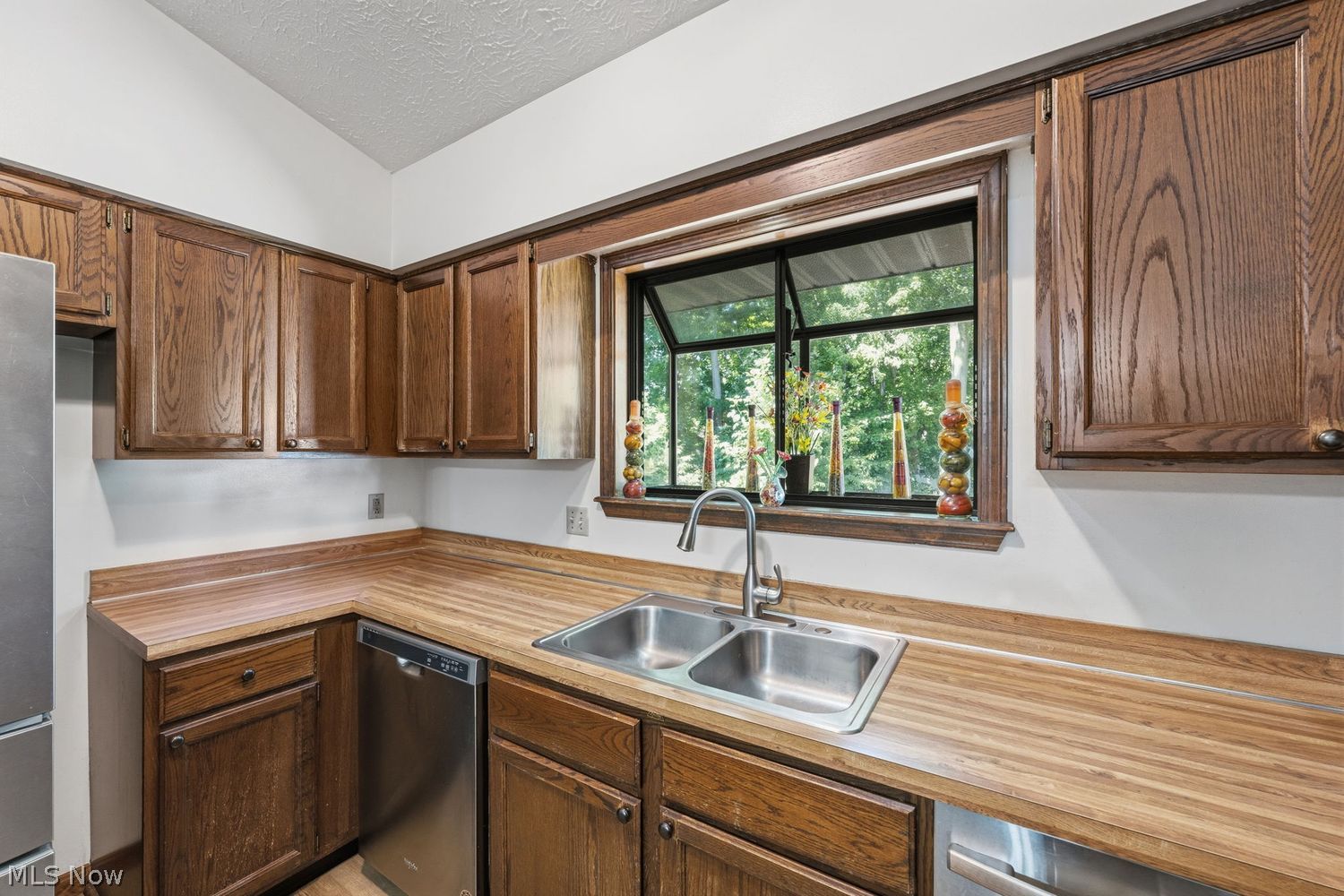4101 Polo Park Drive Willoughby OH 44094