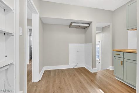 3615 W 147th Street Cleveland OH 44111