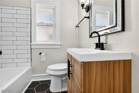3615 W 147th Street Cleveland OH 44111