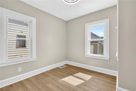 3615 W 147th Street Cleveland OH 44111