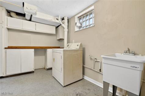 3615 W 147th Street Cleveland OH 44111