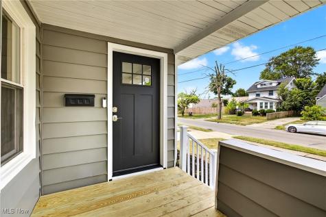3615 W 147th Street Cleveland OH 44111
