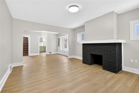 3615 W 147th Street Cleveland OH 44111