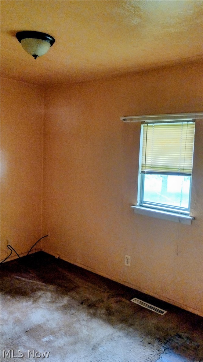 2399 Bonna Drive Uniontown OH 44685