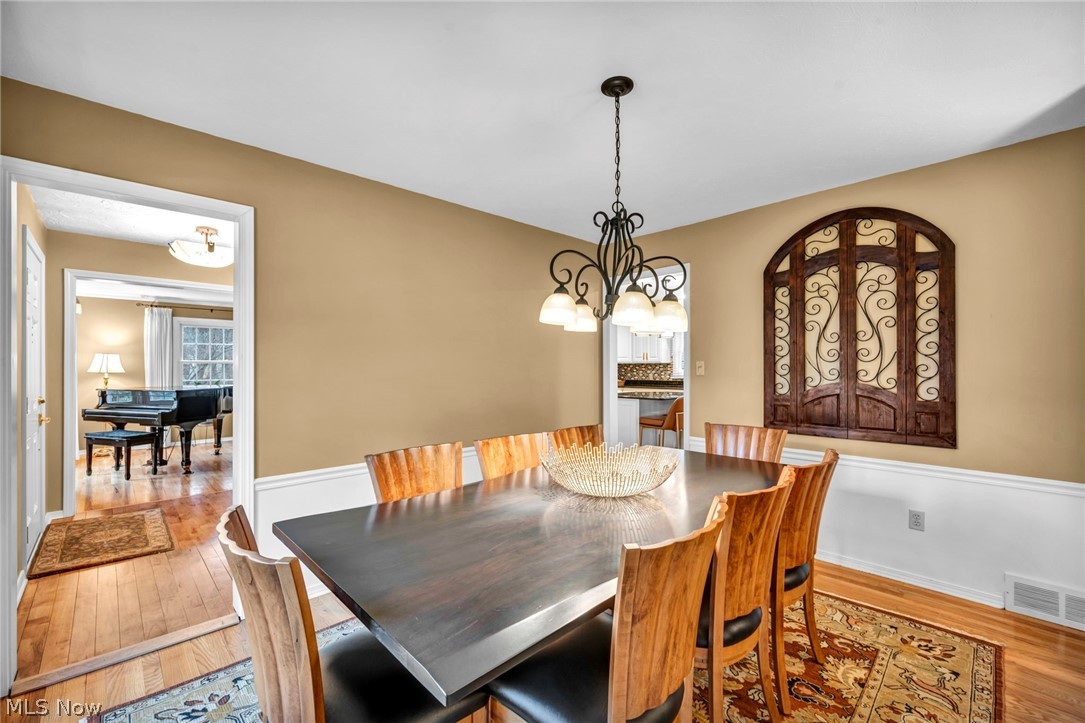 35320 Chagrin Boulevard Moreland Hills OH 44022