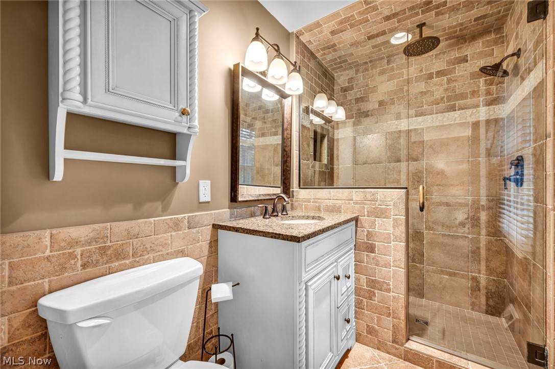 35320 Chagrin Boulevard Moreland Hills OH 44022