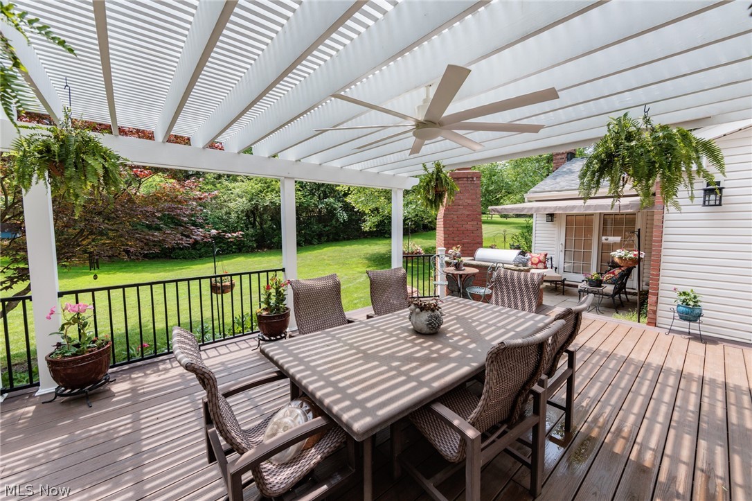 35320 Chagrin Boulevard Moreland Hills OH 44022