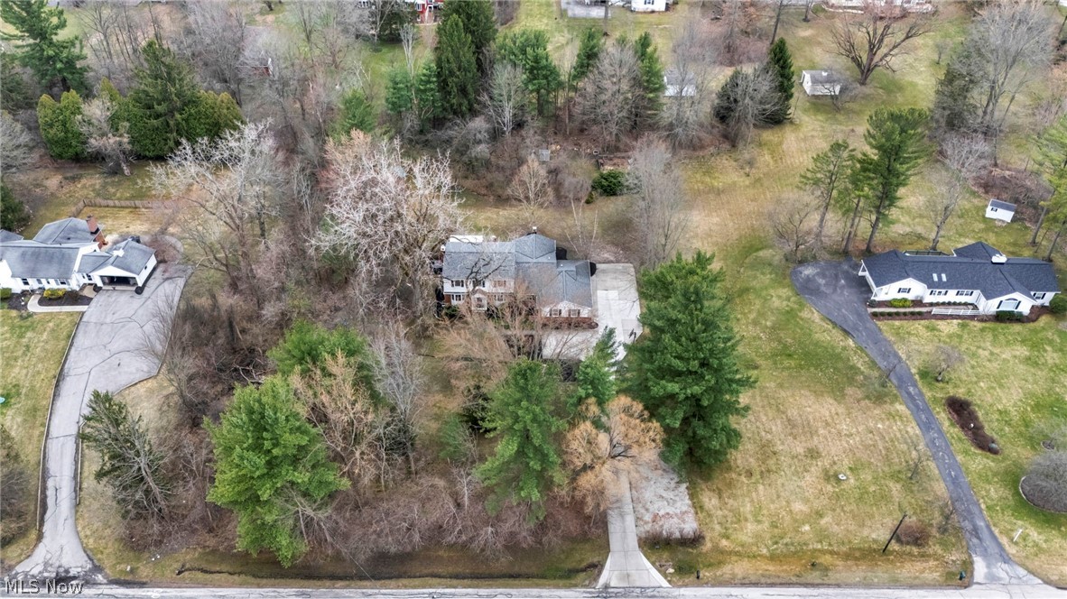 35320 Chagrin Boulevard Moreland Hills OH 44022