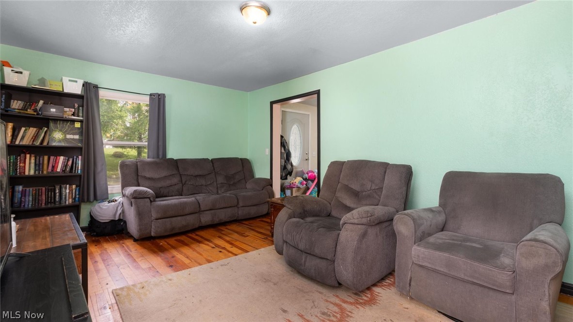 212 W Main Street Somerset OH 43783