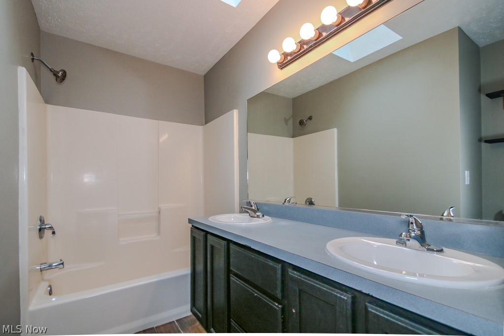 23693 Drake Road Oakwood Village OH 44146