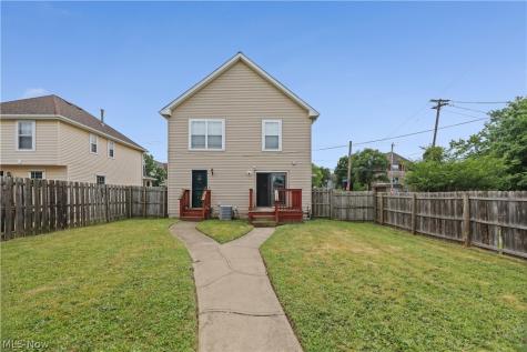 6103 Scovill Avenue Cleveland OH 44104