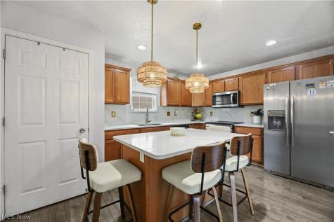 6103 Scovill Avenue Cleveland OH 44104