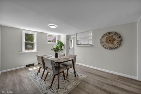350 Kenilworth Road Bay Village OH 44140