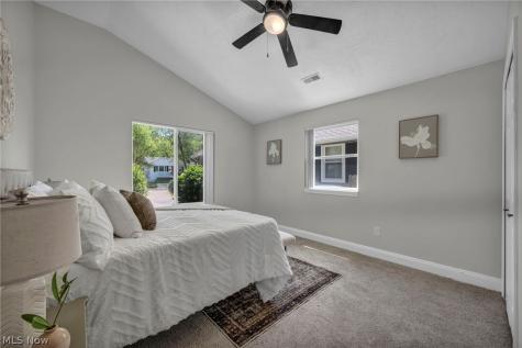 350 Kenilworth Road Bay Village OH 44140