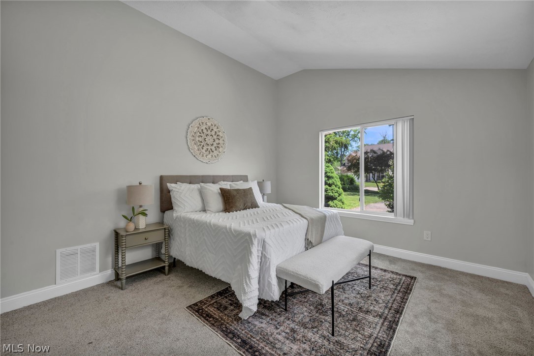 350 Kenilworth Road Bay Village OH 44140
