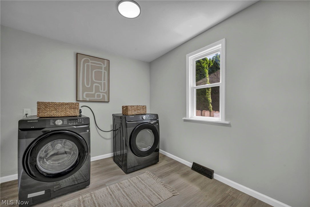 350 Kenilworth Road Bay Village OH 44140