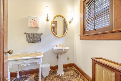 3085 Fairmount Boulevard Cleveland Heights OH 44118