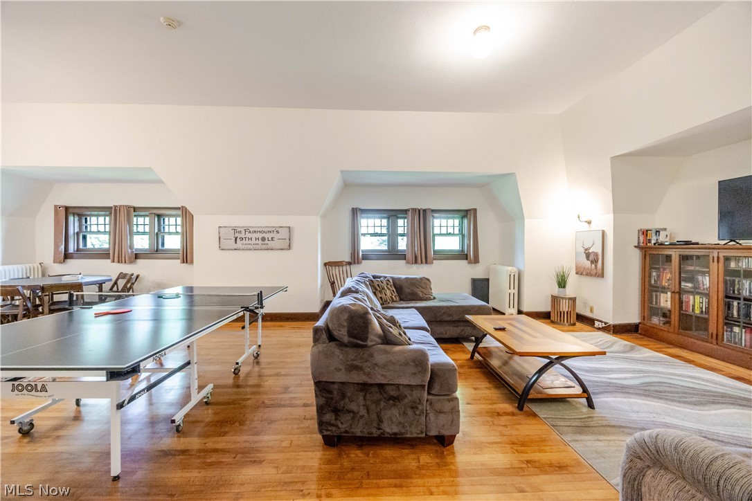 3085 Fairmount Boulevard Cleveland Heights OH 44118