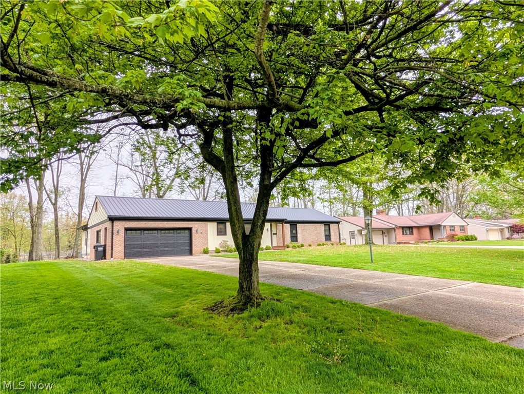 126 Garwood Drive Canfield OH 44406