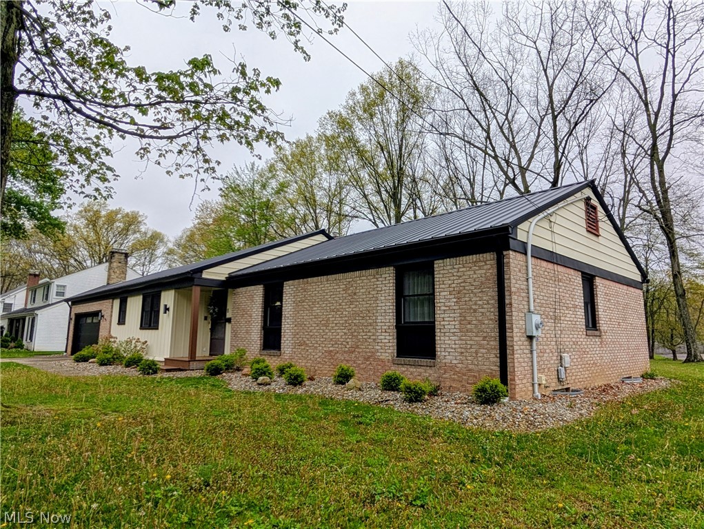 126 Garwood Drive Canfield OH 44406