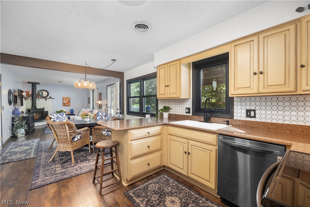 2630 Robinhood Drive Lorain OH 44053