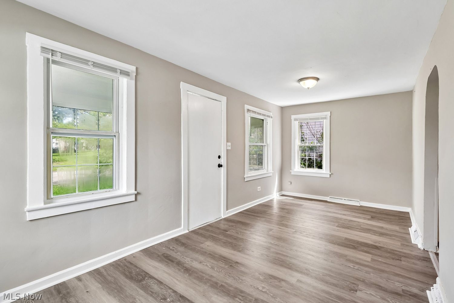1254 Leeser Avenue Akron OH 44314