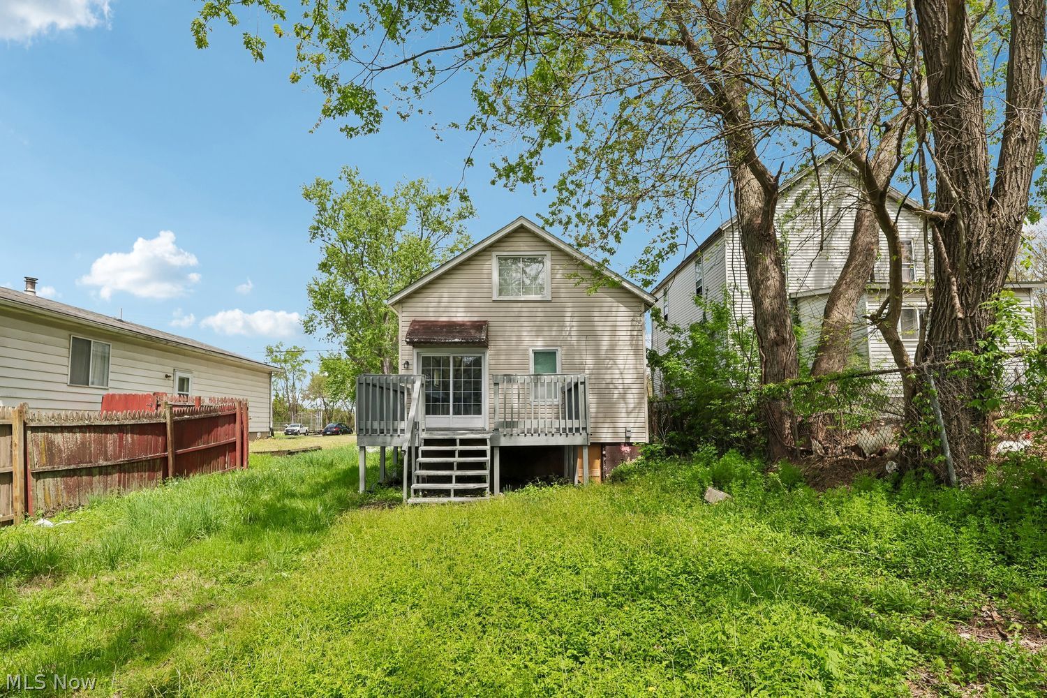 1254 Leeser Avenue Akron OH 44314