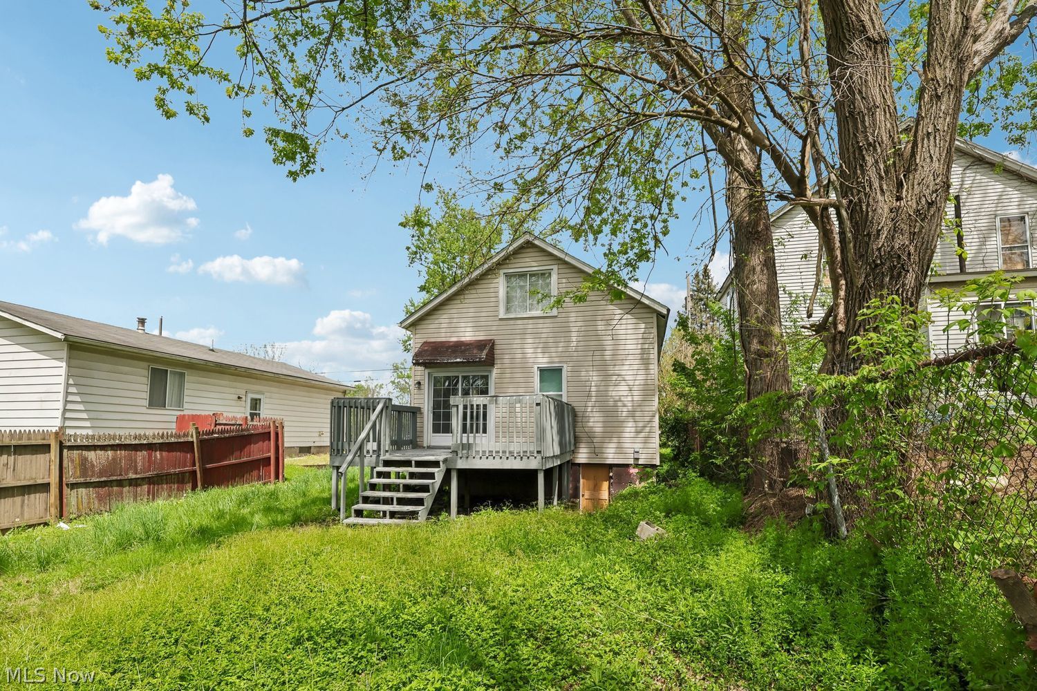 1254 Leeser Avenue Akron OH 44314