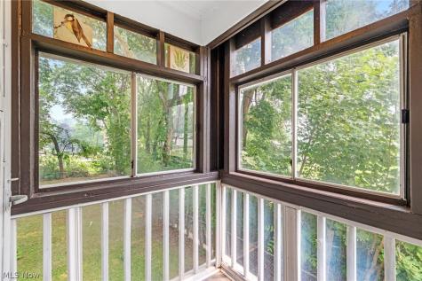 247 Rhodes Avenue Akron OH 44302