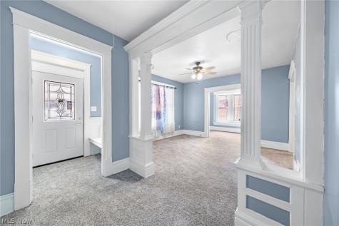 247 Rhodes Avenue Akron OH 44302